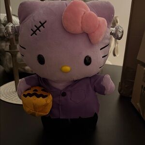 Hello Kitty Halloween Greeter